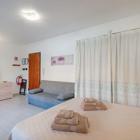 Studio's Pavese Apartmán Olbia