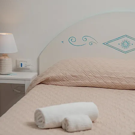 Studio's Pavese * 올비아