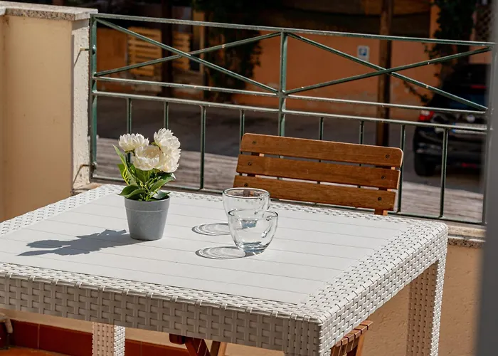 Studio's Pavese Olbia